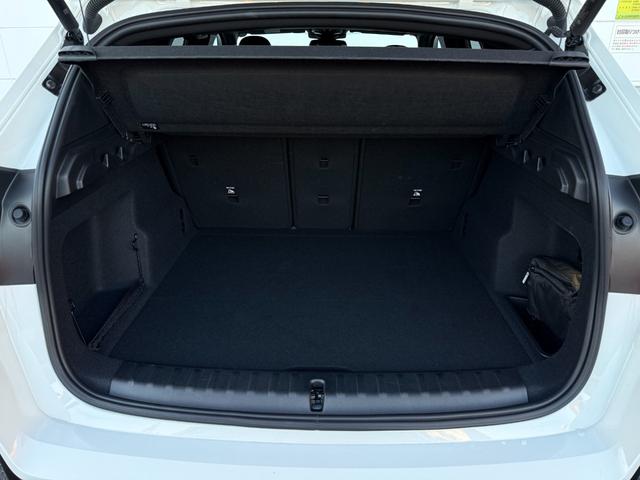 X1 M35i xDrive 全国2年保証付 Mアルカンタラ/ヴェガンザ・コンビネーション ブラック Mスポーツシート 20インチホイール Mスポーツブレーキ(レッド)アダプティブMサス harman/kardon 全周囲カメラ(45枚目)