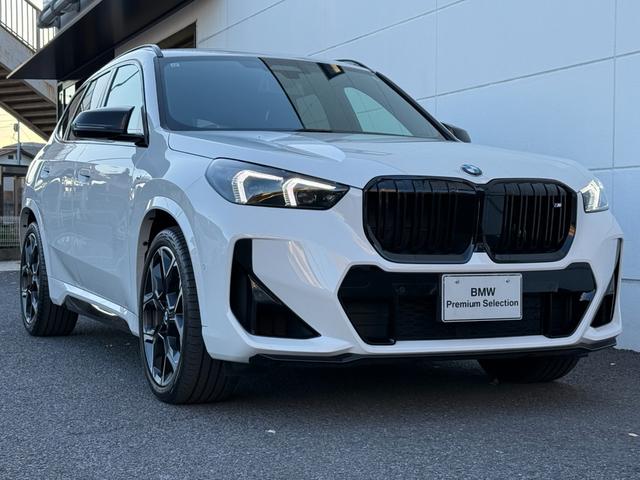 X1 M35i xDrive 全国2年保証付 Mアルカンタラ/ヴェガンザ・コンビネーション ブラック Mスポーツシート 20インチホイール Mスポーツブレーキ(レッド)アダプティブMサス harman/kardon 全周囲カメラ(52枚目)
