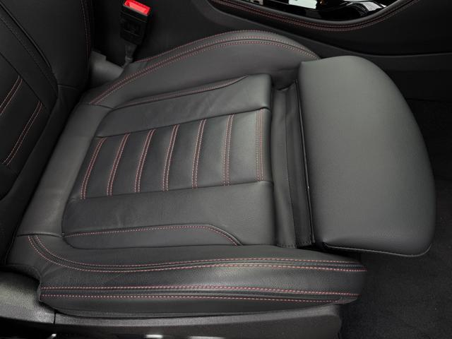 Ｘ４ ｘＤｒｉｖｅ　２０ｄ　Ｍスポーツ　全国２年保証付　サンルーフ　ヴァーネスカレザーブラック　１９ＡＷ　ＡＣＣ　ハンズオフアシスト　ヘッドアップディスプレイ　電動トランク　地上デジタルＴＶナビ　アンビエントライト　ＡｐｐｌｅＣａｒＰｌａｙ（11枚目）