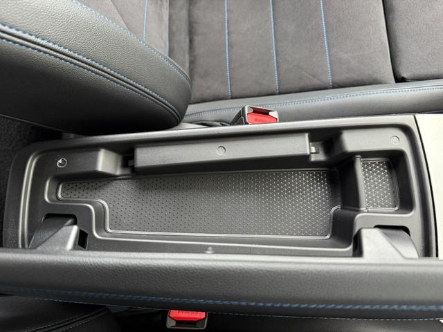 ２シリーズ ２１８ｄアクティブツアラー　Ｍスポーツ　全国２年保証付　アルカンタラ／センサテックシート　１７ＡＷ　ＡＣＣ　ヘッドアップディスプレイ　全周囲カメラ　シートヒータ　電動トランク　ＨＤＤナビ　アンビエントライト　ＬＥＤライト　ＣａｒＰｌａｙ（40枚目）