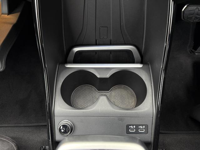 ２シリーズ ２１８ｄアクティブツアラー　Ｍスポーツ　全国２年保証付　アルカンタラ／センサテックシート　１７ＡＷ　ＡＣＣ　ヘッドアップディスプレイ　全周囲カメラ　シートヒータ　電動トランク　ＨＤＤナビ　アンビエントライト　ＬＥＤライト　ＣａｒＰｌａｙ（42枚目）