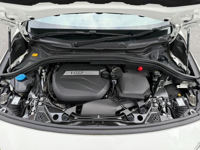 ２シリーズ ２１８ｄアクティブツアラー　Ｍスポーツ　全国２年保証付　アルカンタラ／センサテックシート　１７ＡＷ　ＡＣＣ　ヘッドアップディスプレイ　全周囲カメラ　シートヒータ　電動トランク　ＨＤＤナビ　アンビエントライト　ＬＥＤライト　ＣａｒＰｌａｙ（50枚目）