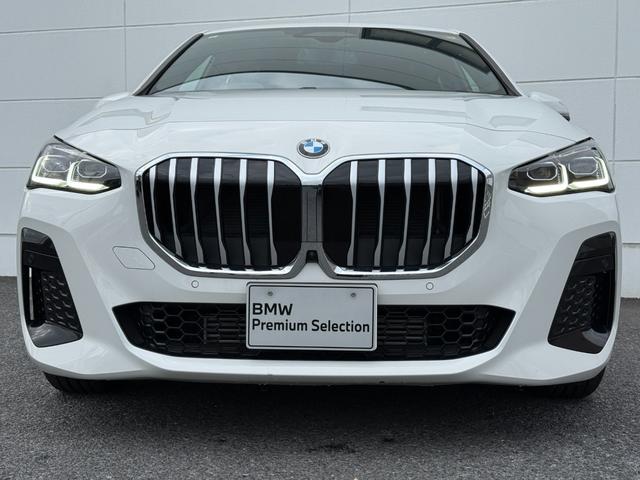 ２シリーズ ２１８ｄアクティブツアラー　Ｍスポーツ　全国２年保証付　アルカンタラ／センサテックシート　１７ＡＷ　ＡＣＣ　ヘッドアップディスプレイ　全周囲カメラ　シートヒータ　電動トランク　ＨＤＤナビ　アンビエントライト　ＬＥＤライト　ＣａｒＰｌａｙ（51枚目）