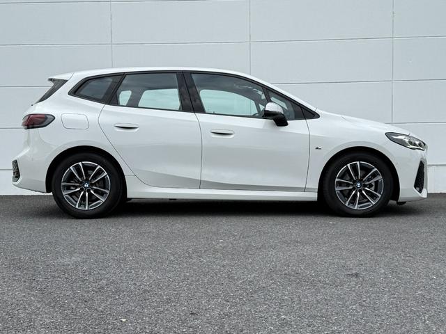 ２シリーズ ２１８ｄアクティブツアラー　Ｍスポーツ　全国２年保証付　アルカンタラ／センサテックシート　１７ＡＷ　ＡＣＣ　ヘッドアップディスプレイ　全周囲カメラ　シートヒータ　電動トランク　ＨＤＤナビ　アンビエントライト　ＬＥＤライト　ＣａｒＰｌａｙ（53枚目）