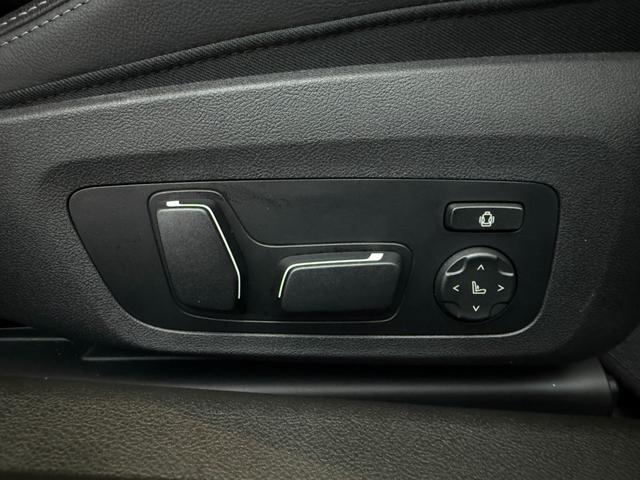 Ｍ２ ベースグレード　２０２８年２月まで保証付　ＭコンフォートＰ　ヴァーネスカレザーブラック　１９／２０ＡＷ　ｈａｒｍａｎ／ｋａｒｄｏｎ　ハンドルヒータ　ＡＣＣ　可変サス　Ｍｓｐブレーキ　ＨＵＤ　ＨＤＤナビ　ＣａｒＰｌａｙ（10枚目）