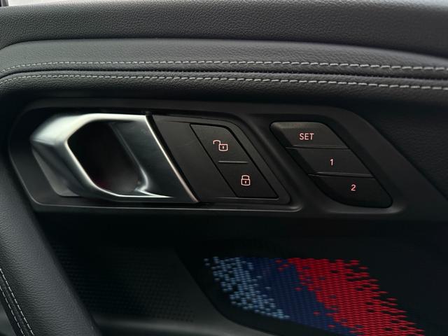 Ｍ２ ベースグレード　２０２８年２月まで保証付　ＭコンフォートＰ　ヴァーネスカレザーブラック　１９／２０ＡＷ　ｈａｒｍａｎ／ｋａｒｄｏｎ　ハンドルヒータ　ＡＣＣ　可変サス　Ｍｓｐブレーキ　ＨＵＤ　ＨＤＤナビ　ＣａｒＰｌａｙ（21枚目）