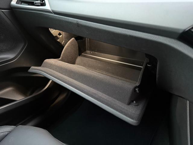 Ｍ２ ベースグレード　２０２８年２月まで保証付　ＭコンフォートＰ　ヴァーネスカレザーブラック　１９／２０ＡＷ　ｈａｒｍａｎ／ｋａｒｄｏｎ　ハンドルヒータ　ＡＣＣ　可変サス　Ｍｓｐブレーキ　ＨＵＤ　ＨＤＤナビ　ＣａｒＰｌａｙ（42枚目）