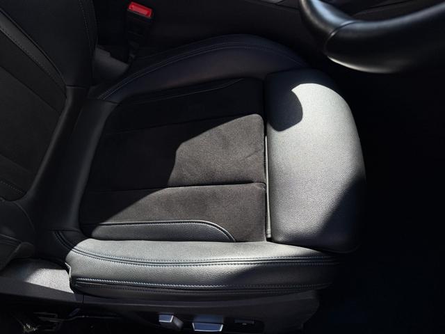 ３シリーズ ３２０ｉ　Ｍスポーツ　全国２年保証付　アルカンタラ／センサテックシート　コンフォートＰＫＧ　全周囲カメラ　１８ＡＷ　ＡＣＣ　ハンズオフアシスト　電動トランク　ＬＥＤヘッドライト　アンビエントライト　ＡｐｐｌｅＣａｒＰｌａｙ（8枚目）