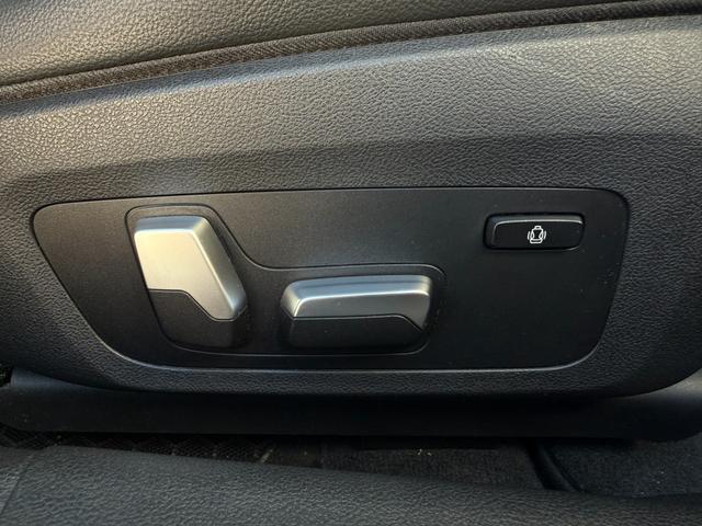 ３シリーズ ３２０ｉ　Ｍスポーツ　全国２年保証付　アルカンタラ／センサテックシート　コンフォートＰＫＧ　全周囲カメラ　１８ＡＷ　ＡＣＣ　ハンズオフアシスト　電動トランク　ＬＥＤヘッドライト　アンビエントライト　ＡｐｐｌｅＣａｒＰｌａｙ（10枚目）