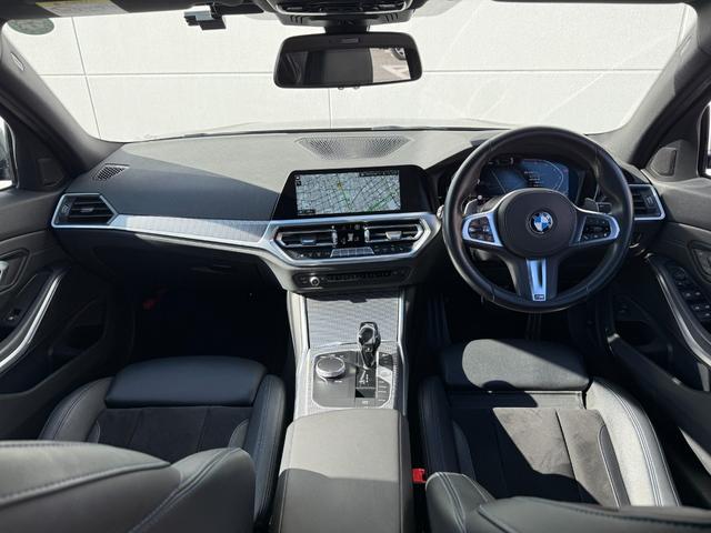 ３シリーズ ３２０ｉ　Ｍスポーツ　全国２年保証付　アルカンタラ／センサテックシート　コンフォートＰＫＧ　全周囲カメラ　１８ＡＷ　ＡＣＣ　ハンズオフアシスト　電動トランク　ＬＥＤヘッドライト　アンビエントライト　ＡｐｐｌｅＣａｒＰｌａｙ（15枚目）