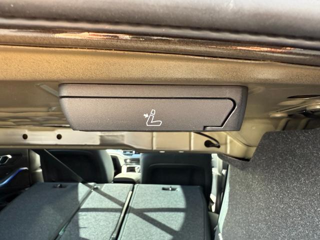 ３シリーズ ３２０ｉ　Ｍスポーツ　全国２年保証付　アルカンタラ／センサテックシート　コンフォートＰＫＧ　全周囲カメラ　１８ＡＷ　ＡＣＣ　ハンズオフアシスト　電動トランク　ＬＥＤヘッドライト　アンビエントライト　ＡｐｐｌｅＣａｒＰｌａｙ（43枚目）