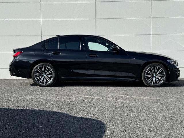 ３シリーズ ３２０ｉ　Ｍスポーツ　全国２年保証付　アルカンタラ／センサテックシート　コンフォートＰＫＧ　全周囲カメラ　１８ＡＷ　ＡＣＣ　ハンズオフアシスト　電動トランク　ＬＥＤヘッドライト　アンビエントライト　ＡｐｐｌｅＣａｒＰｌａｙ（50枚目）