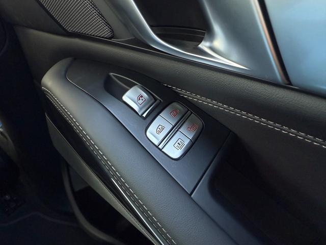 Ｘ７ ｘＤｒｉｖｅ　４０ｄ　Ｍスポーツ　全国２年保証付　スカイラウンジサンルーフ　６人乗　メリノレザーブラックシート　２２ＡＷ　エアサス　ＡＣＣ　ハンズオフアシスト　ハーマン音響　ＨＵＤ　全周囲カメラ　地デジＴＶナビ　ＣａｒＰｌａｙ（19枚目）