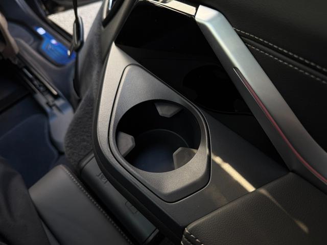 Ｘ７ ｘＤｒｉｖｅ　４０ｄ　Ｍスポーツ　全国２年保証付　スカイラウンジサンルーフ　６人乗　メリノレザーブラックシート　２２ＡＷ　エアサス　ＡＣＣ　ハンズオフアシスト　ハーマン音響　ＨＵＤ　全周囲カメラ　地デジＴＶナビ　ＣａｒＰｌａｙ（22枚目）