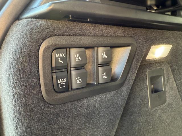 Ｘ７ ｘＤｒｉｖｅ　４０ｄ　Ｍスポーツ　全国２年保証付　スカイラウンジサンルーフ　６人乗　メリノレザーブラックシート　２２ＡＷ　エアサス　ＡＣＣ　ハンズオフアシスト　ハーマン音響　ＨＵＤ　全周囲カメラ　地デジＴＶナビ　ＣａｒＰｌａｙ（61枚目）