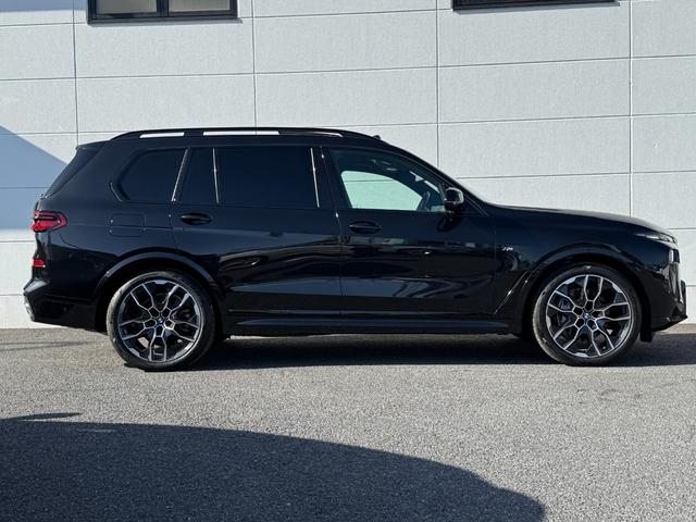 Ｘ７ ｘＤｒｉｖｅ　４０ｄ　Ｍスポーツ　全国２年保証付　スカイラウンジサンルーフ　６人乗　メリノレザーブラックシート　２２ＡＷ　エアサス　ＡＣＣ　ハンズオフアシスト　ハーマン音響　ＨＵＤ　全周囲カメラ　地デジＴＶナビ　ＣａｒＰｌａｙ（69枚目）