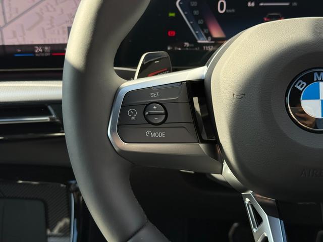 Ｘ１ ｘＤｒｉｖｅ　２０ｄ　Ｍスポーツ　２０２８年９月まで保証付　アルカンタラ／ヴェガンザブラックシート　ハンドルヒータ　１８ＡＷ　ＡＣＣ　ハンズオフアシスト　ＨＵＤ　全周囲カメラ　電動トランク　ＡｐｐｌｅＣａｒＰｌａｙ　アンビエントライト（17枚目）