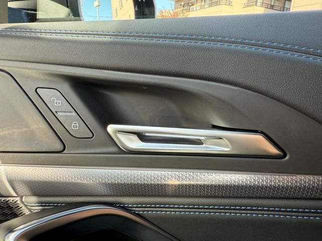 Ｘ１ ｘＤｒｉｖｅ　２０ｄ　Ｍスポーツ　２０２８年９月まで保証付　アルカンタラ／ヴェガンザブラックシート　ハンドルヒータ　１８ＡＷ　ＡＣＣ　ハンズオフアシスト　ＨＵＤ　全周囲カメラ　電動トランク　ＡｐｐｌｅＣａｒＰｌａｙ　アンビエントライト（22枚目）