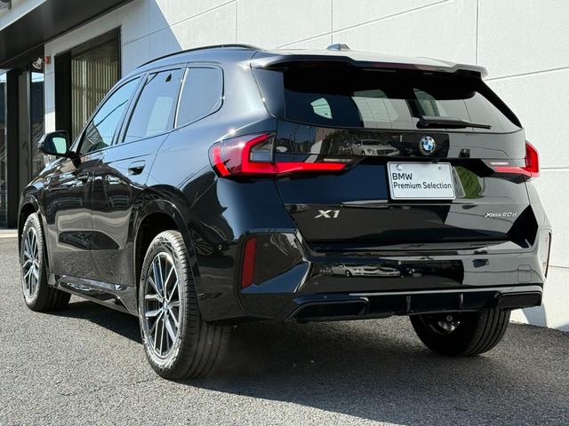 Ｘ１ ｘＤｒｉｖｅ　２０ｄ　Ｍスポーツ　２０２８年９月まで保証付　アルカンタラ／ヴェガンザブラックシート　ハンドルヒータ　１８ＡＷ　ＡＣＣ　ハンズオフアシスト　ＨＵＤ　全周囲カメラ　電動トランク　ＡｐｐｌｅＣａｒＰｌａｙ　アンビエントライト（56枚目）