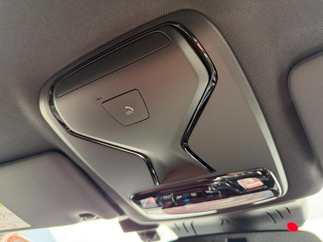 ｉ４ ｅＤｒｉｖｅ　４０　Ｍスポーツ　全国２年保証付　ヴァーネスカレザータコラレッドシート　ハイラインＰＫＧ　１８インチＡＷ　ＡＣＣ　ハンズオフアシスト　ＨＵＤ　電動トランク　シートヒータ　アンビエントライト　ＡｐｐｌｅＣａｒＰｌａｙ（43枚目）