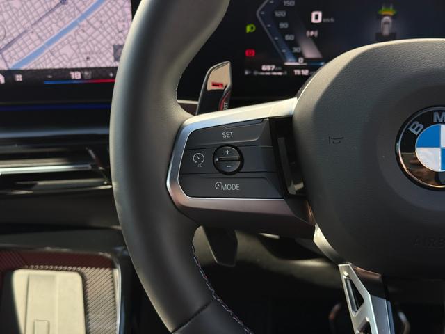 Ｘ１ Ｍ３５ｉ　ｘＤｒｉｖｅ　２０２８年７月まで保証付　サンルーフ　パーフォレーテッド・ヴェガンザレッドシート　ハンドルヒータ　ＯＰ２０ＡＷ　Ｍｓｐブレーキ　ハーマン音響　ＡＣＣ　ハンズオフアシスト　３６０カメラ　ＣａｒＰｌａｙ（19枚目）