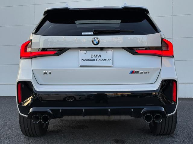Ｘ１ Ｍ３５ｉ　ｘＤｒｉｖｅ　２０２８年７月まで保証付　サンルーフ　パーフォレーテッド・ヴェガンザレッドシート　ハンドルヒータ　ＯＰ２０ＡＷ　Ｍｓｐブレーキ　ハーマン音響　ＡＣＣ　ハンズオフアシスト　３６０カメラ　ＣａｒＰｌａｙ（59枚目）