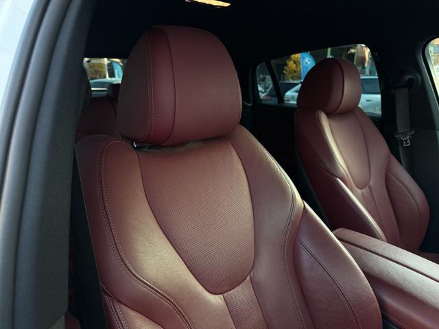 Ｘ６ ｘＤｒｉｖｅ　３５ｄ　Ｍスポーツ　全国２年保証付　ヴァーネスカレザー・タコラレッドシート　ＯＰ２１インチＡＷ　Ｍスポーツブレーキ　ＡＣＣ　ハンズオフアシスト　全周囲カメラ　ＨＵＤ　地上デジタルＴＶナビ　ＡｐｐｌｅＣａｒＰｌａｙ（7枚目）