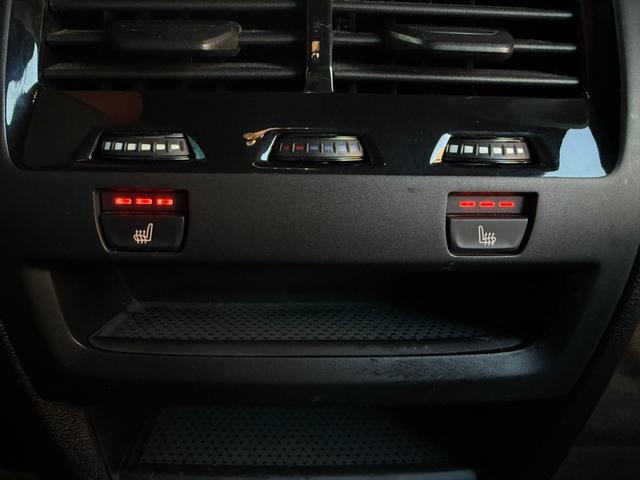 Ｘ６ ｘＤｒｉｖｅ　３５ｄ　Ｍスポーツ　全国２年保証付　ヴァーネスカレザー・タコラレッドシート　ＯＰ２１インチＡＷ　Ｍスポーツブレーキ　ＡＣＣ　ハンズオフアシスト　全周囲カメラ　ＨＵＤ　地上デジタルＴＶナビ　ＡｐｐｌｅＣａｒＰｌａｙ（15枚目）