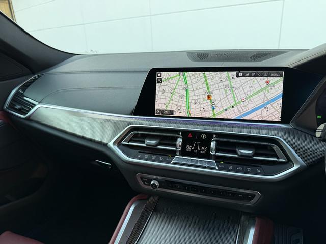 Ｘ６ ｘＤｒｉｖｅ　３５ｄ　Ｍスポーツ　全国２年保証付　ヴァーネスカレザー・タコラレッドシート　ＯＰ２１インチＡＷ　Ｍスポーツブレーキ　ＡＣＣ　ハンズオフアシスト　全周囲カメラ　ＨＵＤ　地上デジタルＴＶナビ　ＡｐｐｌｅＣａｒＰｌａｙ（26枚目）