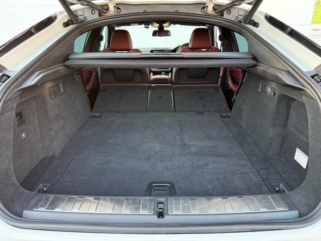 Ｘ６ ｘＤｒｉｖｅ　３５ｄ　Ｍスポーツ　全国２年保証付　ヴァーネスカレザー・タコラレッドシート　ＯＰ２１インチＡＷ　Ｍスポーツブレーキ　ＡＣＣ　ハンズオフアシスト　全周囲カメラ　ＨＵＤ　地上デジタルＴＶナビ　ＡｐｐｌｅＣａｒＰｌａｙ（44枚目）