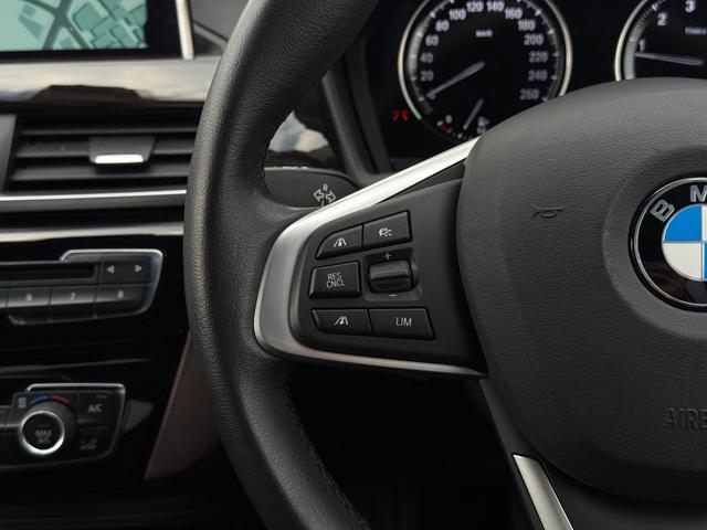 Ｘ１ ｘＤｒｉｖｅ　２０ｉ　ｘライン　全国１年保証／車検２年　ダコタレザーモカシート　ハイラインＰＫＧ　コンフォートＰＫＧ　ドライビングアシストプラス　１８ＡＷ　アクティブクルーズコントロール　ＨＵＤ　シートヒータ　電動トランク（16枚目）