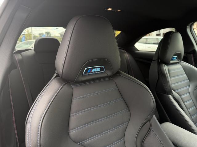 M2 ベースグレード 全国2年保証付 ヴァーネスカレザーブラックシート ハイラインPKG 19/20インチAW ハーマン音響 可変サス 可変バルブ Mspブレーキ ACC HUD HDDナビ AppleCarPlay(7枚目)