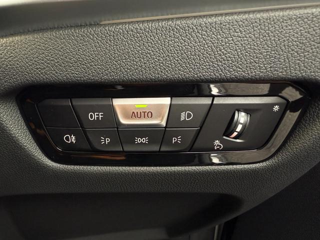 M2 ベースグレード 全国2年保証付 ヴァーネスカレザーブラックシート ハイラインPKG 19/20インチAW ハーマン音響 可変サス 可変バルブ Mspブレーキ ACC HUD HDDナビ AppleCarPlay(25枚目)