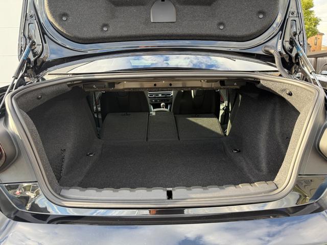 M2 ベースグレード 全国2年保証付 ヴァーネスカレザーブラックシート ハイラインPKG 19/20インチAW ハーマン音響 可変サス 可変バルブ Mspブレーキ ACC HUD HDDナビ AppleCarPlay(49枚目)