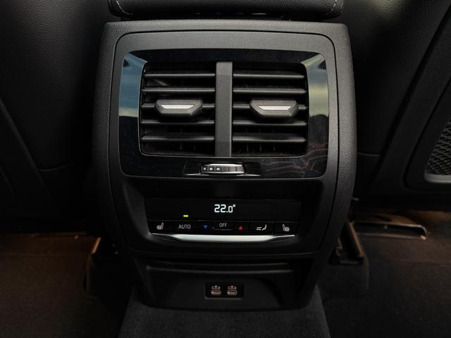X3 xDrive 20d Mスポーツ 全国2年保証付 サンルーフ OP20インチAW セレクトP ヴァーネスカレザーブラック ハーマン音響 前後シートヒータ ACC ハンズオフアシスト HUD 地デジナビ ハンドルヒータ CarPlay(16枚目)