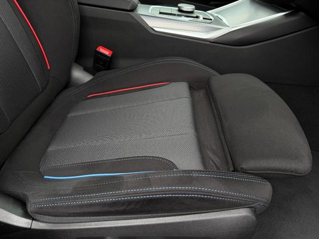 3シリーズ 318i Mスポーツ 2028年7月まで保証 弊社元デモカー 18AW 2ndLCIモデル ACC ハンズオフアシスト ヘッドアップディスプレイ 電動トランク 全周囲カメラ ApplrCarPlay(7枚目)