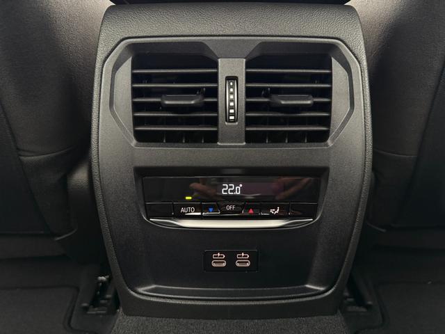 3シリーズ 318i Mスポーツ 2028年7月まで保証 弊社元デモカー 18AW 2ndLCIモデル ACC ハンズオフアシスト ヘッドアップディスプレイ 電動トランク 全周囲カメラ ApplrCarPlay(11枚目)