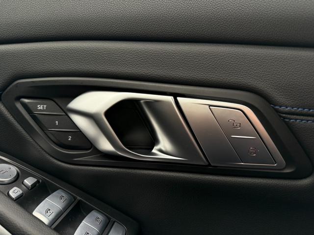 3シリーズ 318i Mスポーツ 2028年7月まで保証 弊社元デモカー 18AW 2ndLCIモデル ACC ハンズオフアシスト ヘッドアップディスプレイ 電動トランク 全周囲カメラ ApplrCarPlay(17枚目)