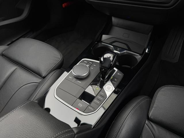 １シリーズ １１８ｉ　Ｍスポーツ　全国２年保証付　コンフォートＰＫＧ　ハイラインＰＫＧ　ダコタレザーブラックシート　１８ＡＷ　アクティブクルーズコントロール　電動トランク　ＣａｒＰｌａｙ　ＬＥＤライト　アンビエントライト　シートヒータ（34枚目）