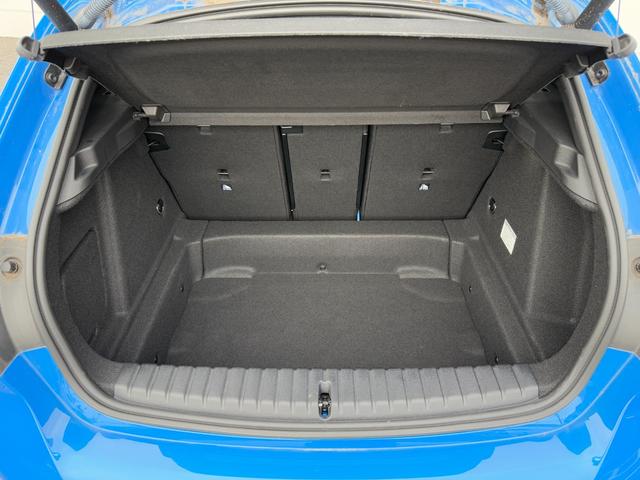 １シリーズ １１８ｉ　Ｍスポーツ　全国２年保証付　コンフォートＰＫＧ　ハイラインＰＫＧ　ダコタレザーブラックシート　１８ＡＷ　アクティブクルーズコントロール　電動トランク　ＣａｒＰｌａｙ　ＬＥＤライト　アンビエントライト　シートヒータ（41枚目）