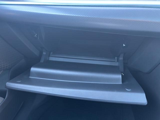 Ｘ２ ｘＤｒｉｖｅ　２０ｉ　Ｍスポーツハイラインパッケージ　ブラックレザーシート・パノラマガラスルーフ・ｈａｒｍａｎ／ｋａｒｄｏｎ・全周囲カメラ・ＡｐｐｌｅＣａｒＰｌａｙ・ヘッドアップディスプレイ・アンビエントライト・シートヒーター・電動トランク・２０ＡＷ（46枚目）