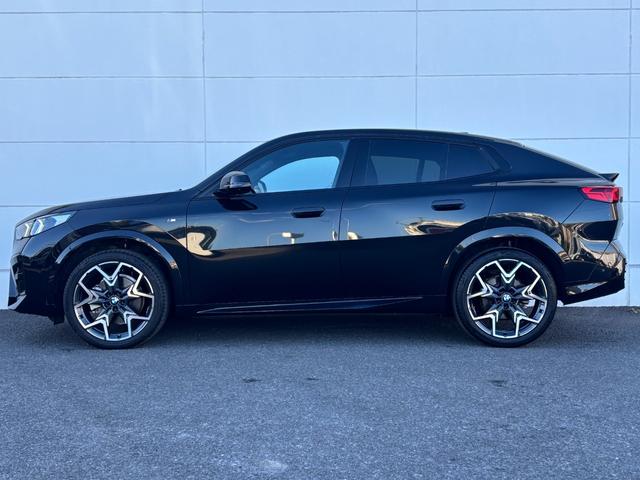 Ｘ２ ｘＤｒｉｖｅ　２０ｉ　Ｍスポーツハイラインパッケージ　ブラックレザーシート・パノラマガラスルーフ・ｈａｒｍａｎ／ｋａｒｄｏｎ・全周囲カメラ・ＡｐｐｌｅＣａｒＰｌａｙ・ヘッドアップディスプレイ・アンビエントライト・シートヒーター・電動トランク・２０ＡＷ（61枚目）