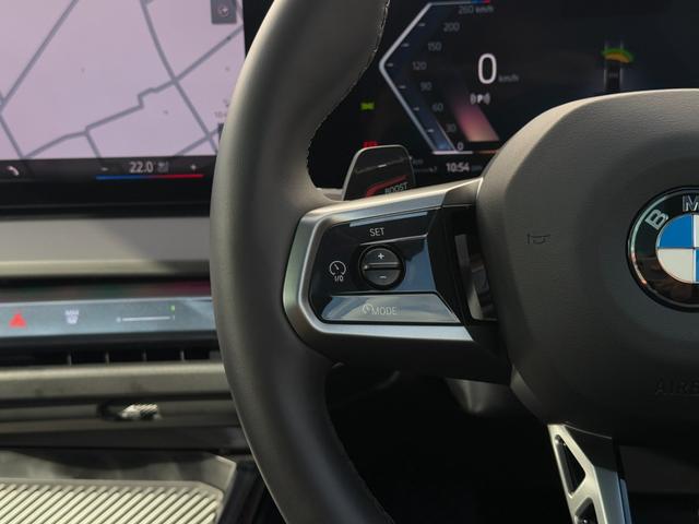 Ｘ３ ２０ｄ　ｘＤｒｉｖｅ　Ｍスポーツ　パノラマガラスサンルーフ　２０２８年６月まで保証付　アルカンタラ／ヴェガンザシート　１９インチＡＷ　シートヒーター／ベンチレーション　Ｈａｒｍａｎ／ｋａｒｄｏｎ　ハンズオフアシスト　ＡＣＣ　ＨＵＤ（19枚目）