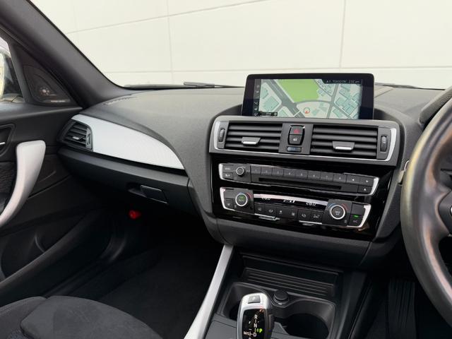 １シリーズ １１８ｄ　Ｍスポーツ　サンルーフ　電動シート　アクティブクルーズコントロール　ＬＥＤヘッドライト　ＨＤＤナビ　Ｂｌｕｅｔｏｏｔｈ　ＣＤ／ＤＶＤ　１８インチＡＷ　認定中古車保証１年　弊社下取り車　ＥＴＣ車載機　フロアマット（26枚目）