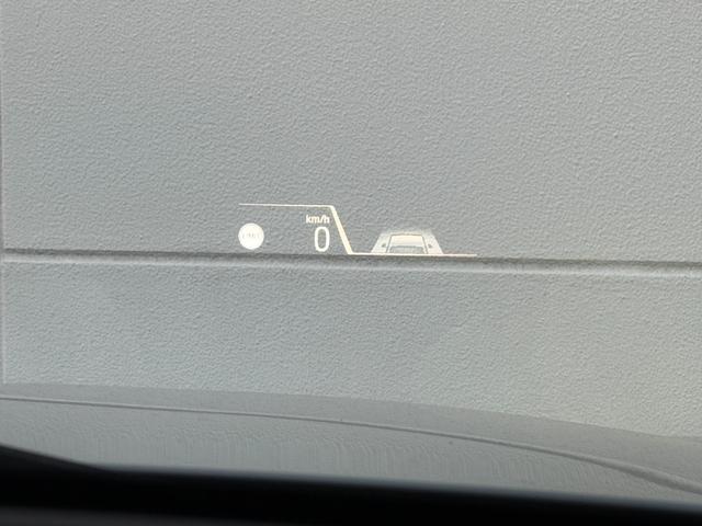 Ｘ２ 　オイスターレザーシート　ｈａｒｍａｎ／ｋａｒｄｏｎ　全周囲カメラ　ＡｐｐｌｅＣａｒＰｌａｙ　ヘッドアップディスプレイ　アンビエントライト　シートヒーター　電動トランク　オプション２０インチＡＷ（20枚目）