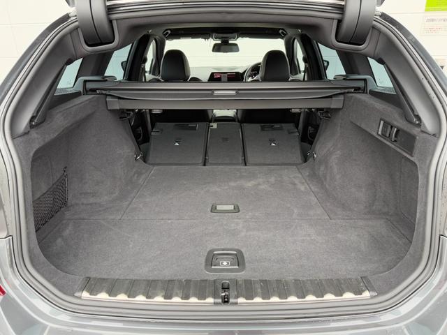 ３シリーズ ３２０ｉツーリング　Ｍスポーツ　全国２年保証付　アルカンタラ／センサテックブラックシート　１８インチＡＷ　ＡＣＣ　ハンズオフアシスト　全周囲カメラ　ヘッドアップディスプレイ　電動トランク　ＬＥＤライト　ＡｐｐｌｅＣａｒＰｌａｙ（42枚目）