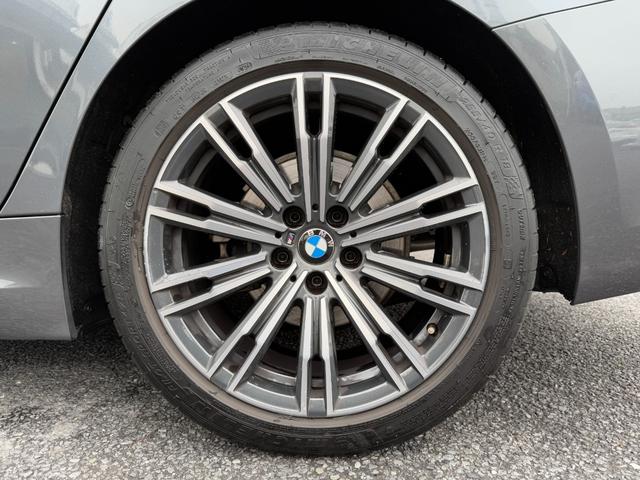 ３シリーズ ３２０ｉツーリング　Ｍスポーツ　全国２年保証付　アルカンタラ／センサテックブラックシート　１８インチＡＷ　ＡＣＣ　ハンズオフアシスト　全周囲カメラ　ヘッドアップディスプレイ　電動トランク　ＬＥＤライト　ＡｐｐｌｅＣａｒＰｌａｙ（45枚目）