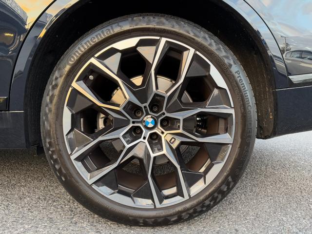 �ԗ��̏ڍׁA������ɂ��܂��ẮA���Љc�ƃX�^�b�t�܂ł��C�y�ɂ��A���������܂��B�����̂��q�l�ɂ͎��Ԃ̏ڍ׉摜���M������܂��B���q�l����̂��⍇�������҂��v���Ă���܂��B