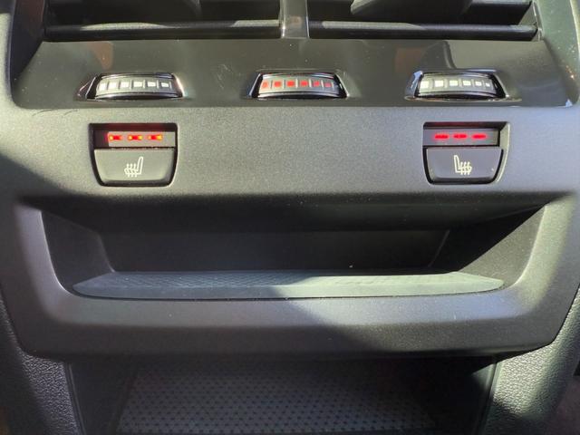 ���Ђ��q�l��蒸��������Ԃ�f���J�[���݌ɂ̖w�ǂ��߂Ă��܂��B�Ԃ̌o���␮���L�^��������A�����S���Ă��Ԃ����I�ђ����鐳�K�f�B�[���[�Ȃ�ł͂̃��C���i�b�v�ł������܂��B