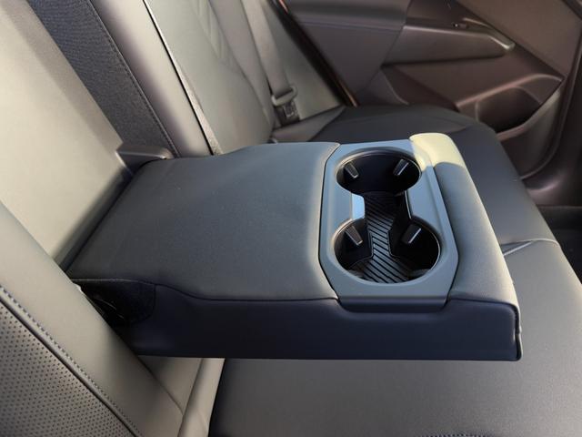 Ｘ３ ２０ｄ　ｘＤｒｉｖｅ　Ｍスポーツ　２０２８年６月まで保証付　アルカンタラ／ヴェガンザシート　１９インチＡＷ　シートヒーター／ベンチレーション　Ｈａｒｍａｎ／ｋａｒｄｏｎ　ハンズオフアシスト　ＡＣＣ　ＨＵＤ（13枚目）